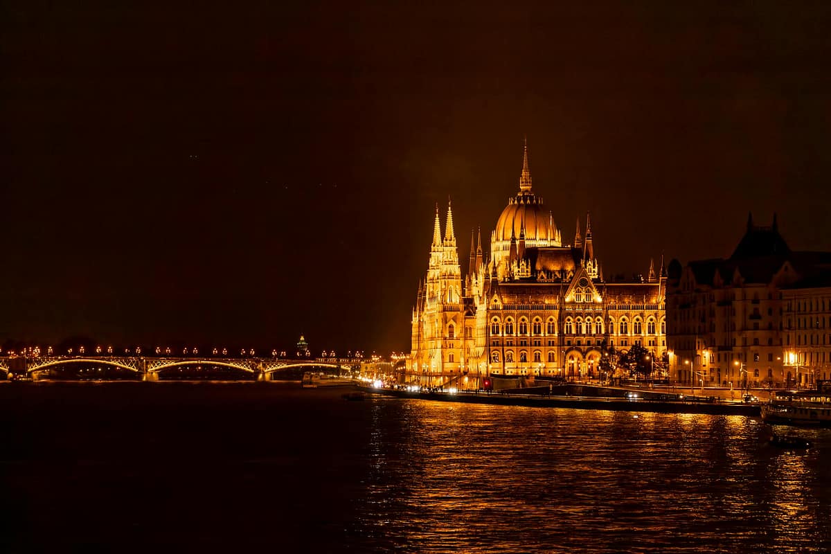 Budapesta depășește Bucureștiul