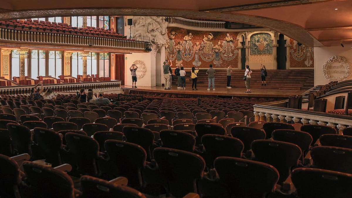 Vizite la muzee, cinema și teatru îmbătrânesc mai încet